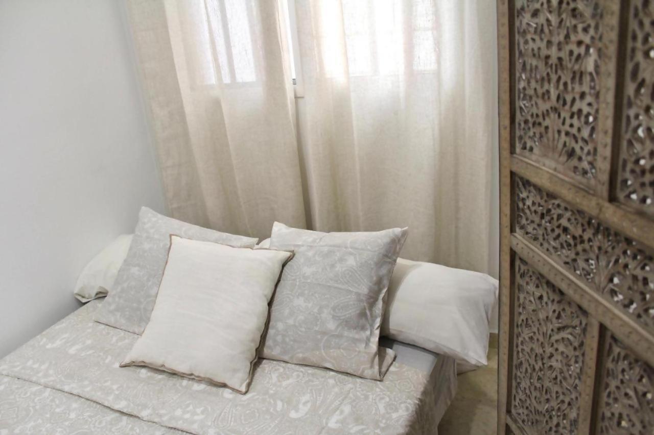 Hostfy Giralda Apartment Севиля Екстериор снимка